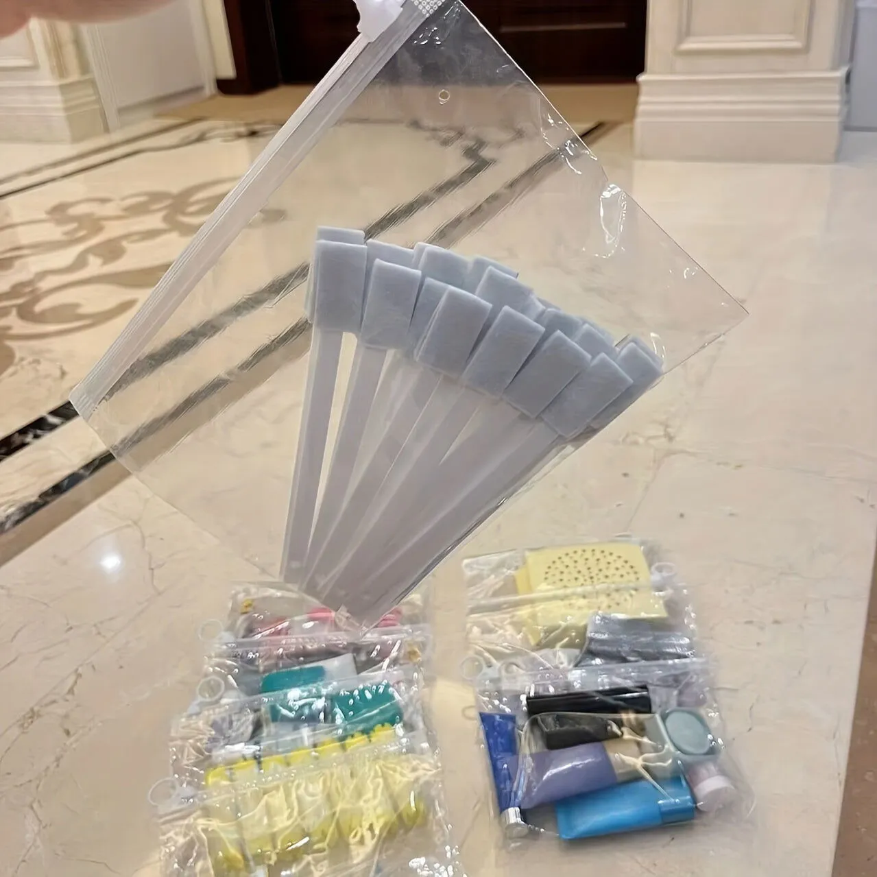10 Pcs Extra Thick Transparent Zipper Storage Bags – Ideal for Stationery, Travel, Cosmetics, and Sundries