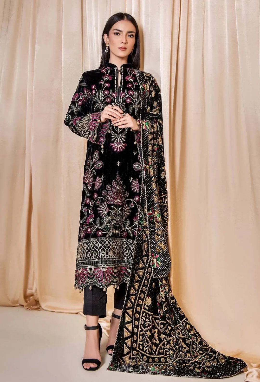 Adans Libas Velvet Palachi