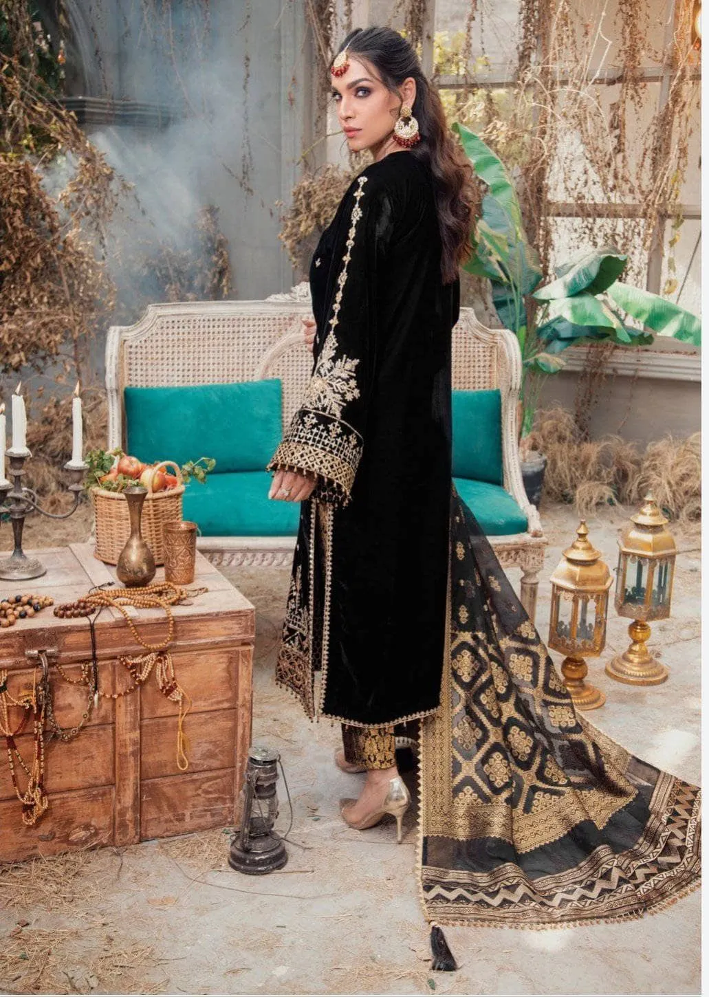 Anaya Velvet Collection/Noelle/02