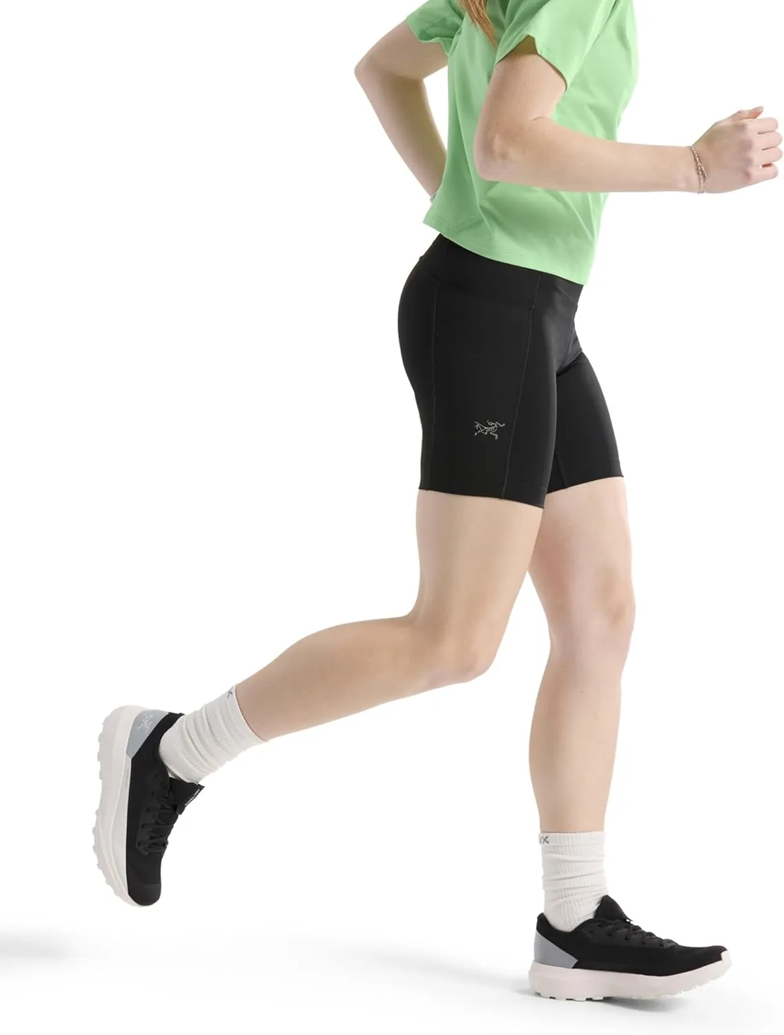 Arc'teryx Essent High-Rise Utility Short 8 Women's | High-Rise 8" Trail Short with Bounce-Free Storage