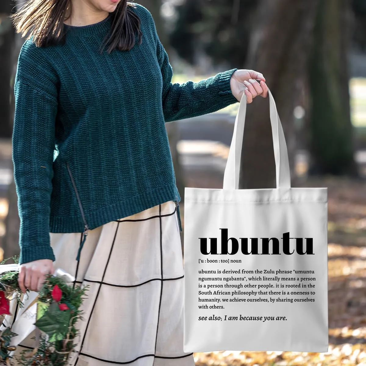 Aroha Kainga Whānau Aotearoa Aloha Mahalo Ohana Ahuihou Ubuntu Sawubona Definition Zulu Maori Hawaiian Tote Bag