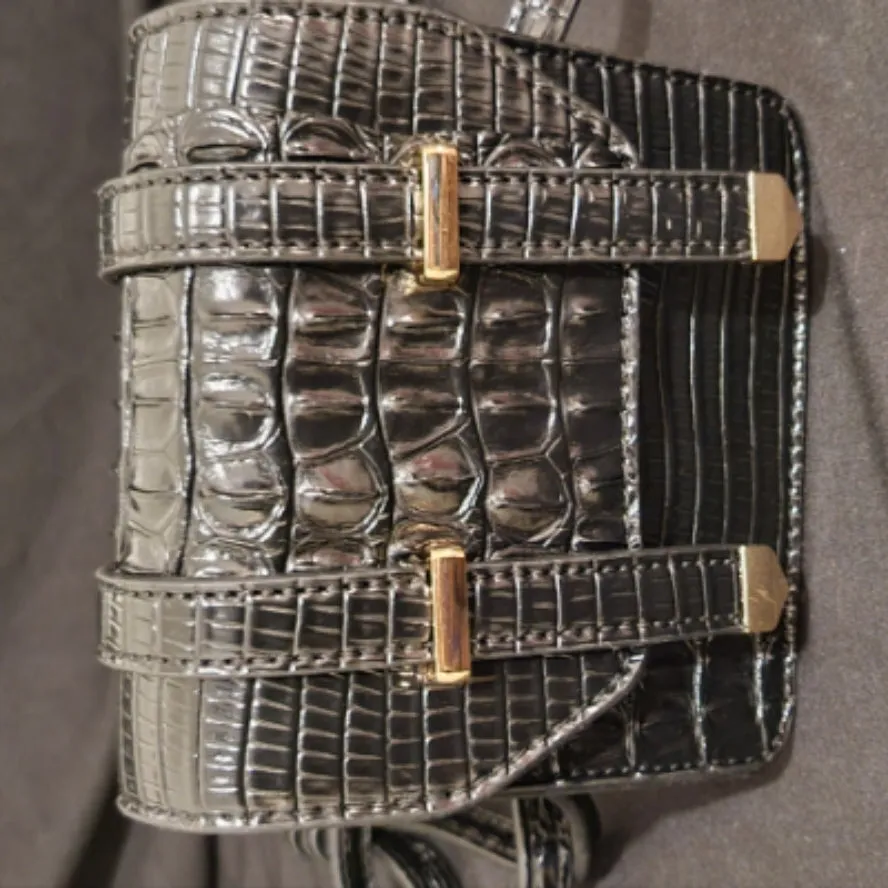 Beautiful Wallet Size cross-over purse