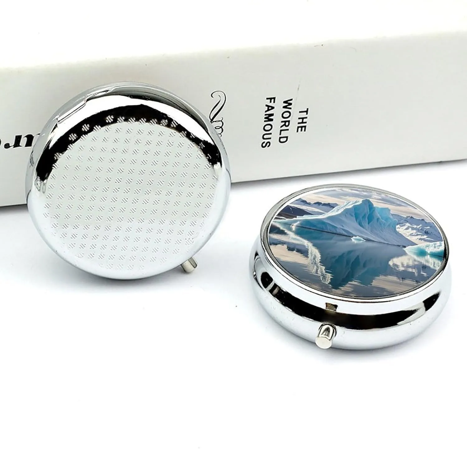 Blue Iceberg Medicine Pill Case, 3 Compartment Round Pill Box, Portable Decorative Medicine Organizer for Pocket Or Purse Vitamin Organize