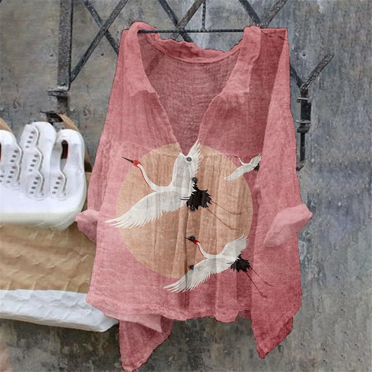 Boho Blouses for Women 2024 Plus Size Linen 3/4 Sleeve Button Up V-Neck Boxy Tops Summer Holiday Casual Beach Shirts