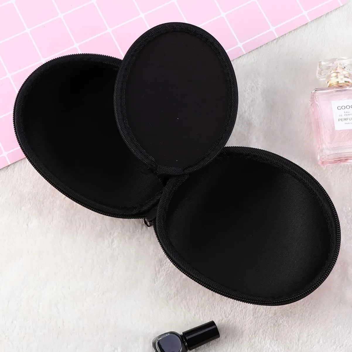 Cabilock 3pcs Invisible Bra Storage Case Silicone Travel Case for Women Bra Bag Zipper Small Leopard Print