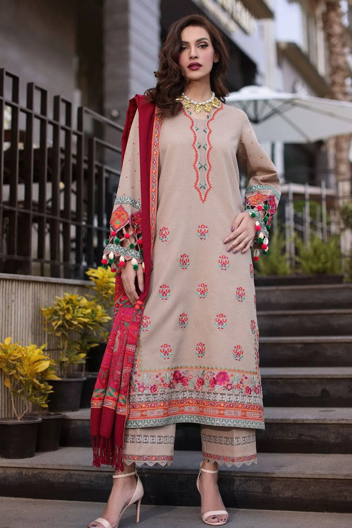 Charizma Naranji Winter/Khaddar Woolen Shawl