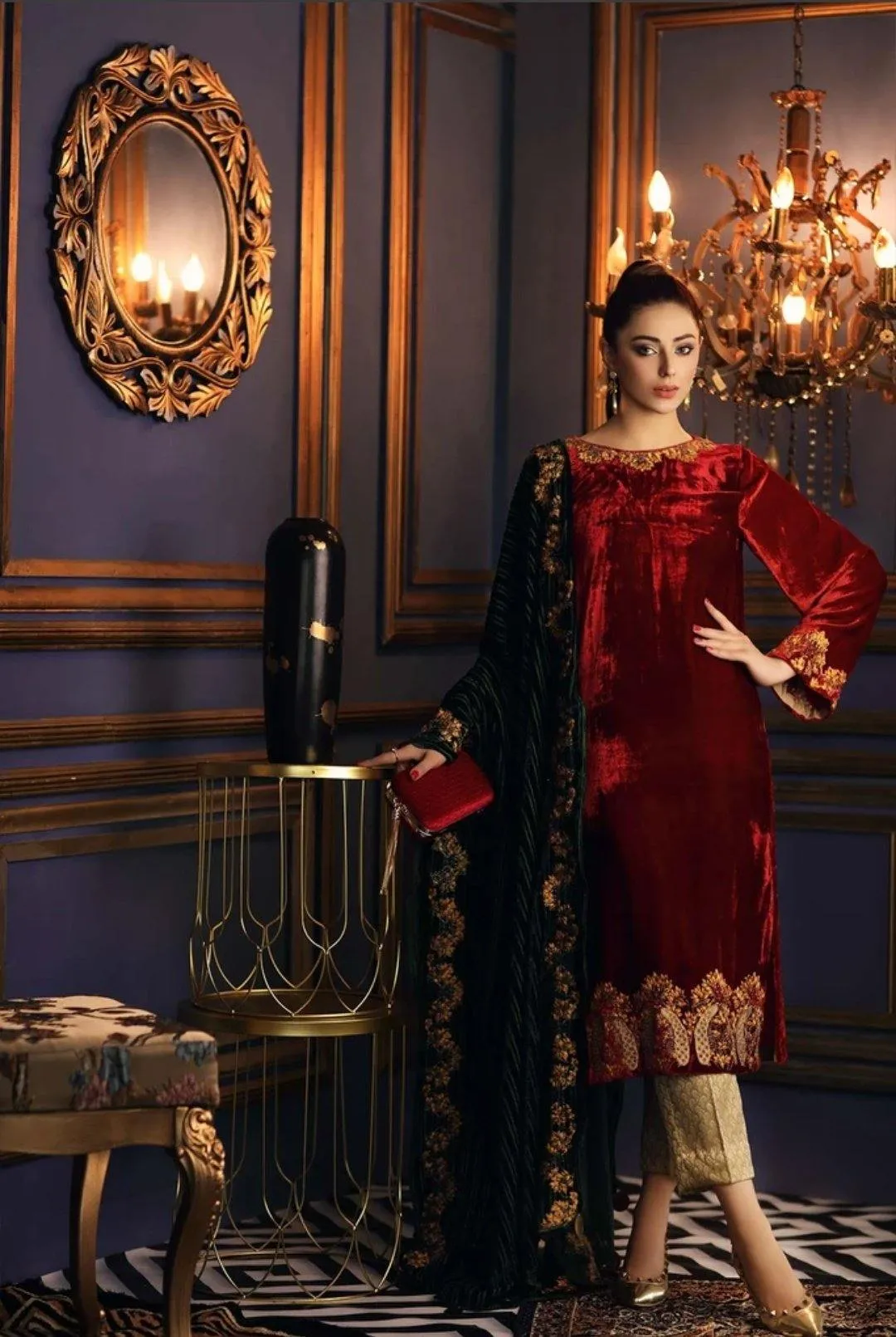 Charizma Signora Velvet Collection/Pioneer Red VVT-02