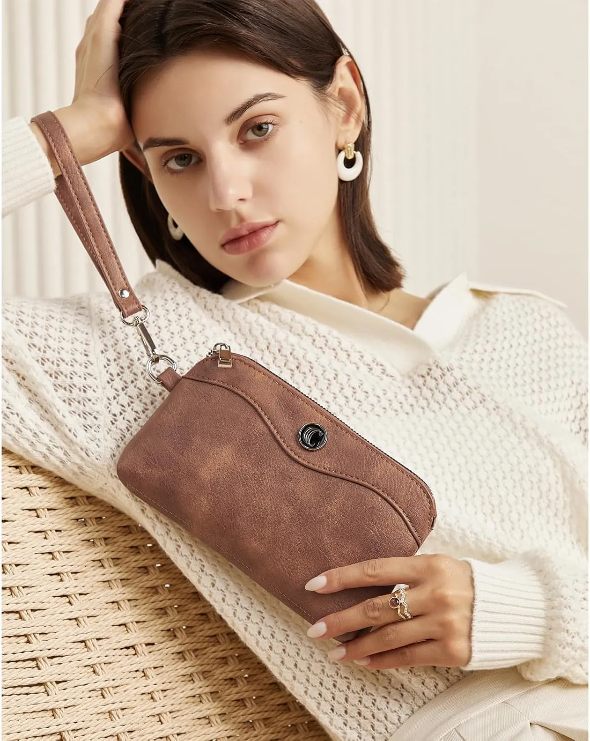 CLUCI Wristlet Wallets for Women Travel Phone Handbag Leather Clutch Purses with Card Slots