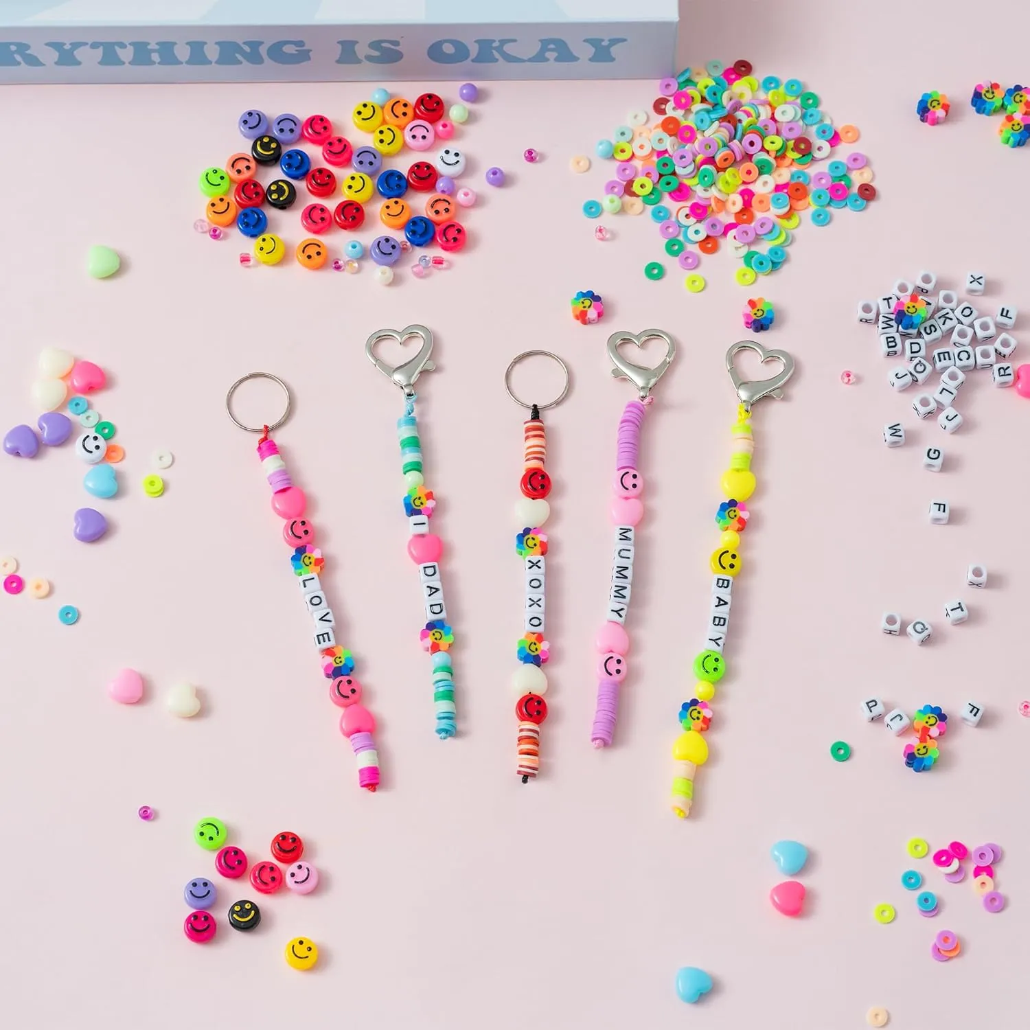 ERguanfoiun 766 Pcs DIY Bag Charms Keychain Making Crafts Kits - Colorful Flower Smile Polymer Clay Letter Heart Bead Bracelets Making Jewelry Key Ring Accessories Supplies Mother's Day Teacher Gift