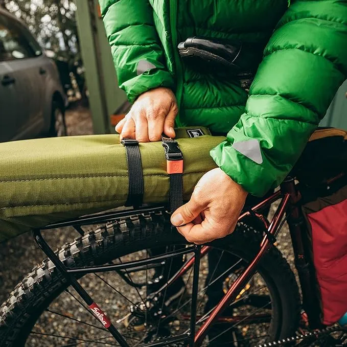 GEAR AID Utility Straps with Side-Release Buckle, Secure and Compress Camping, Biking, Hunting, Boating Gear, Multiple Sizes 1" x 24"