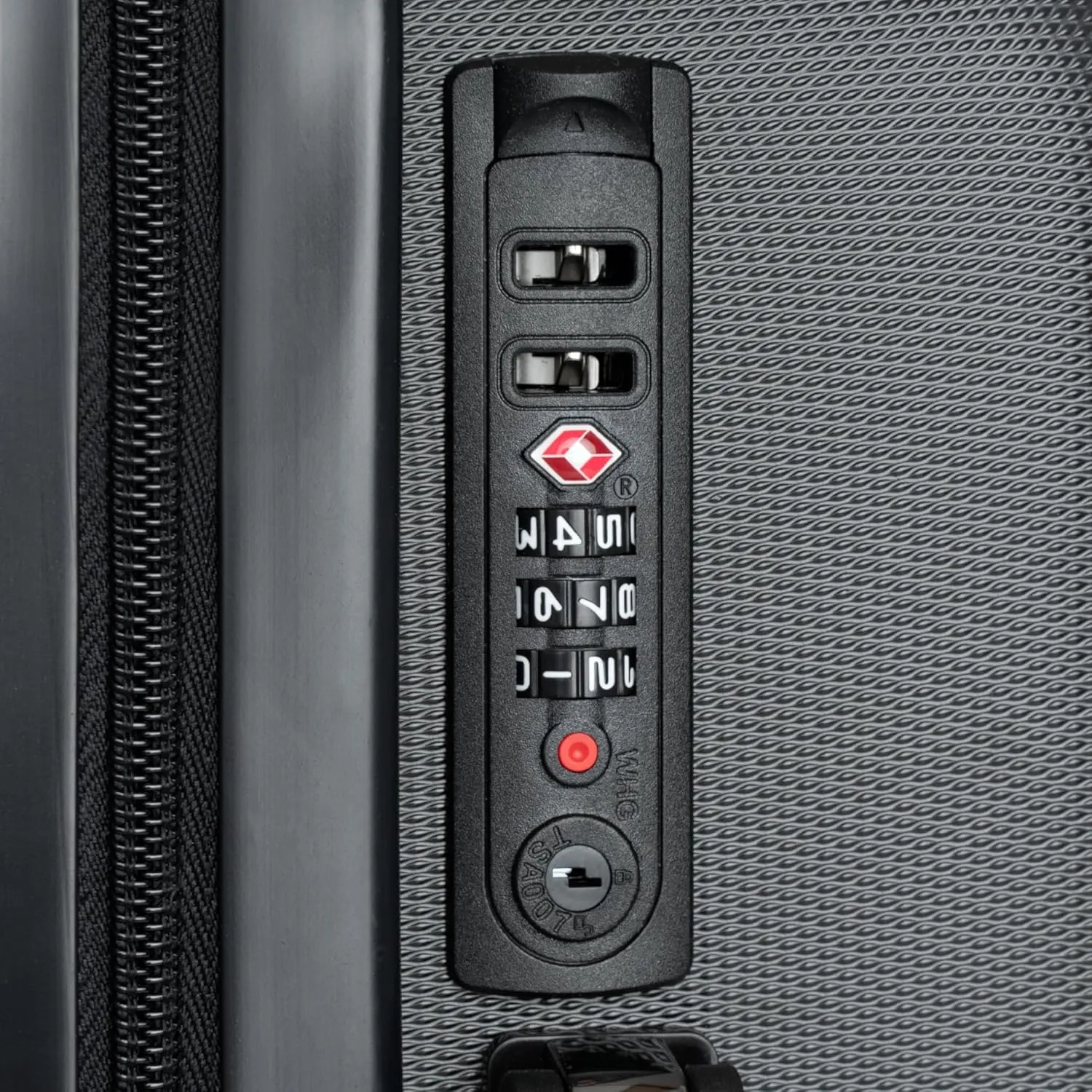June in Color Expressions Travel Bag – Vibrant, Durable Luggage with Smooth 360° Mobility