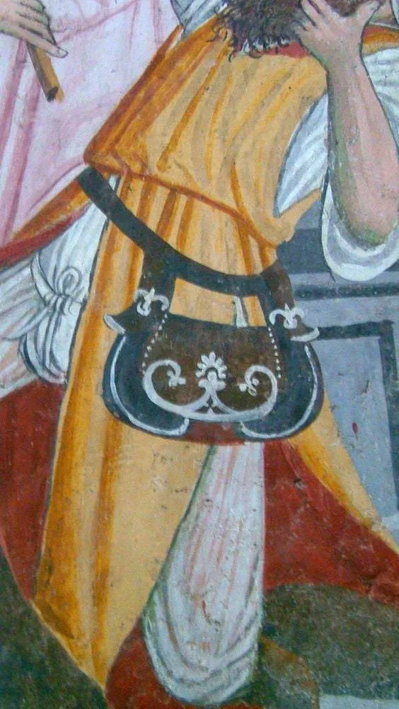 Kidney Purse Fittings in Silver and Gold (pair)