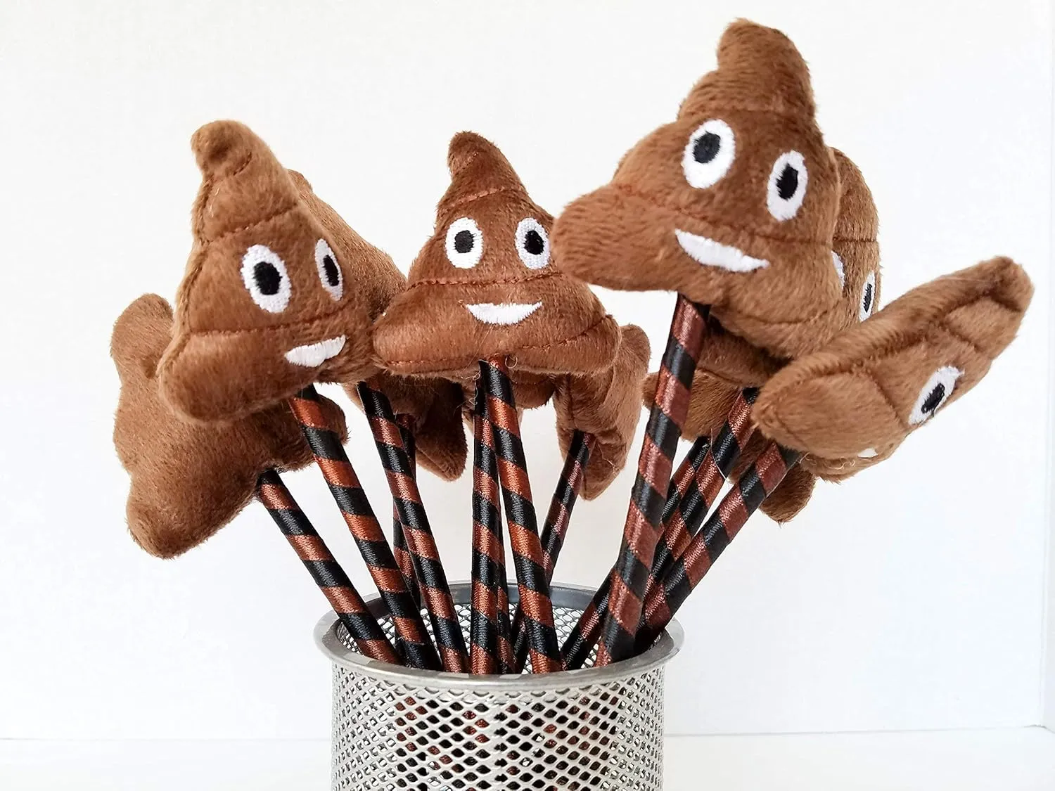 L LIFETIME Poop Emoji Pens with Plush Party Favors Kids 12 Pack Fun Pens Gifts Teens Tweens Adults, Office Supplies Ballpoint Pen, Writing Pens Instrument for School and Office Desk Décor