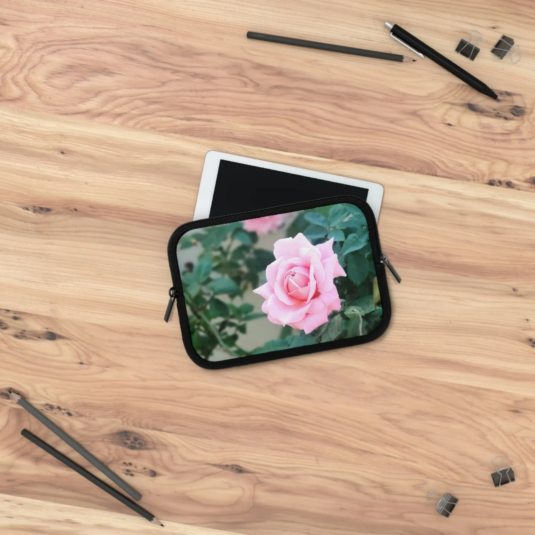 Laptop Sleeve with Focus on a Rose Flower Design 7 Inch 10 Inch 13 Inch 15 Inch 17 Inch