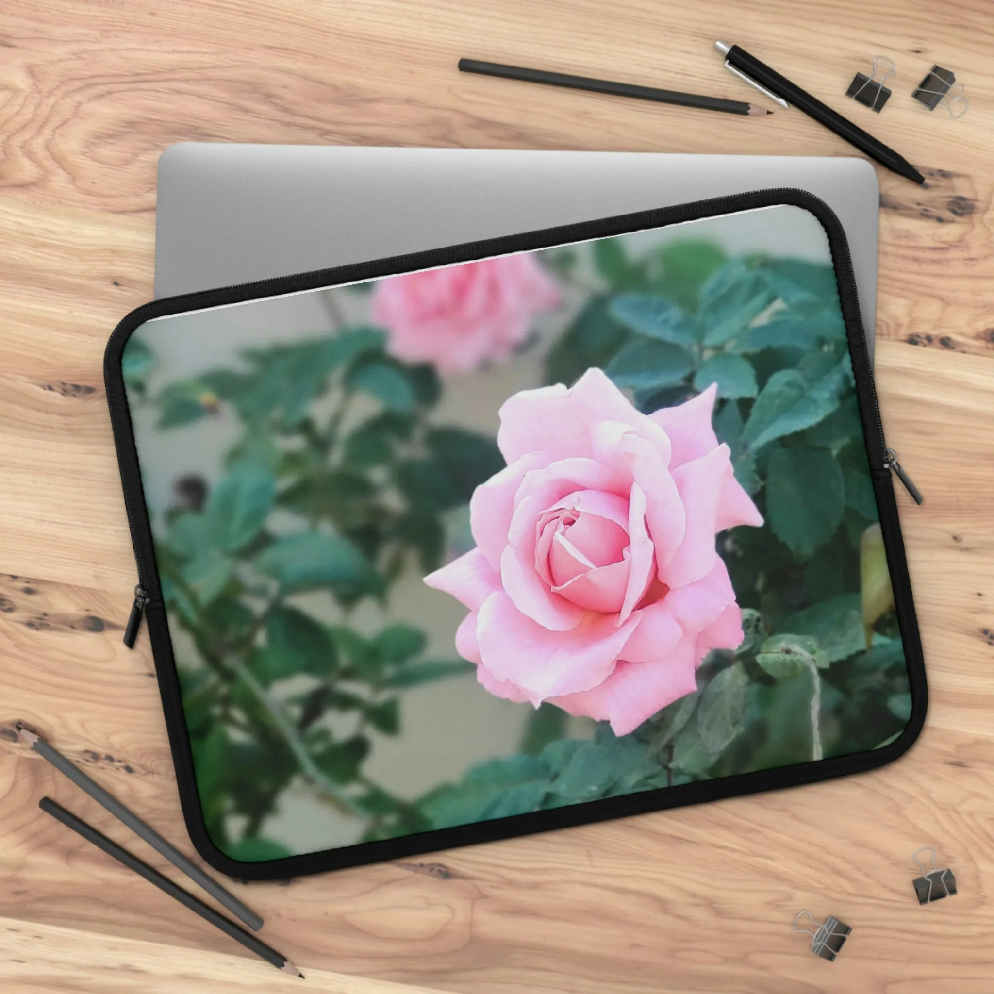 Laptop Sleeve with Focus on a Rose Flower Design 7 Inch 10 Inch 13 Inch 15 Inch 17 Inch