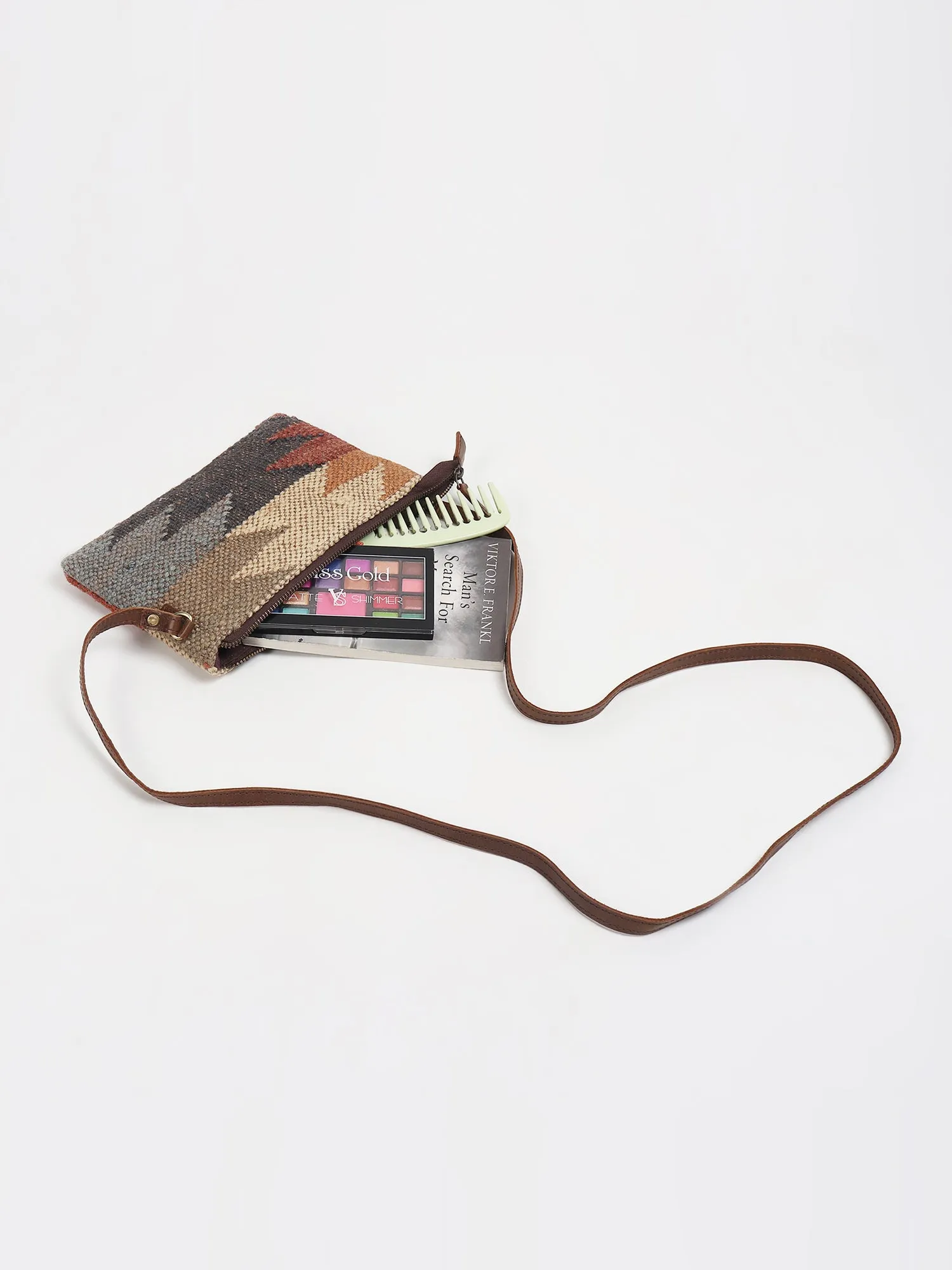 LAURIS - KILIM & LEATHER  SLING BAG