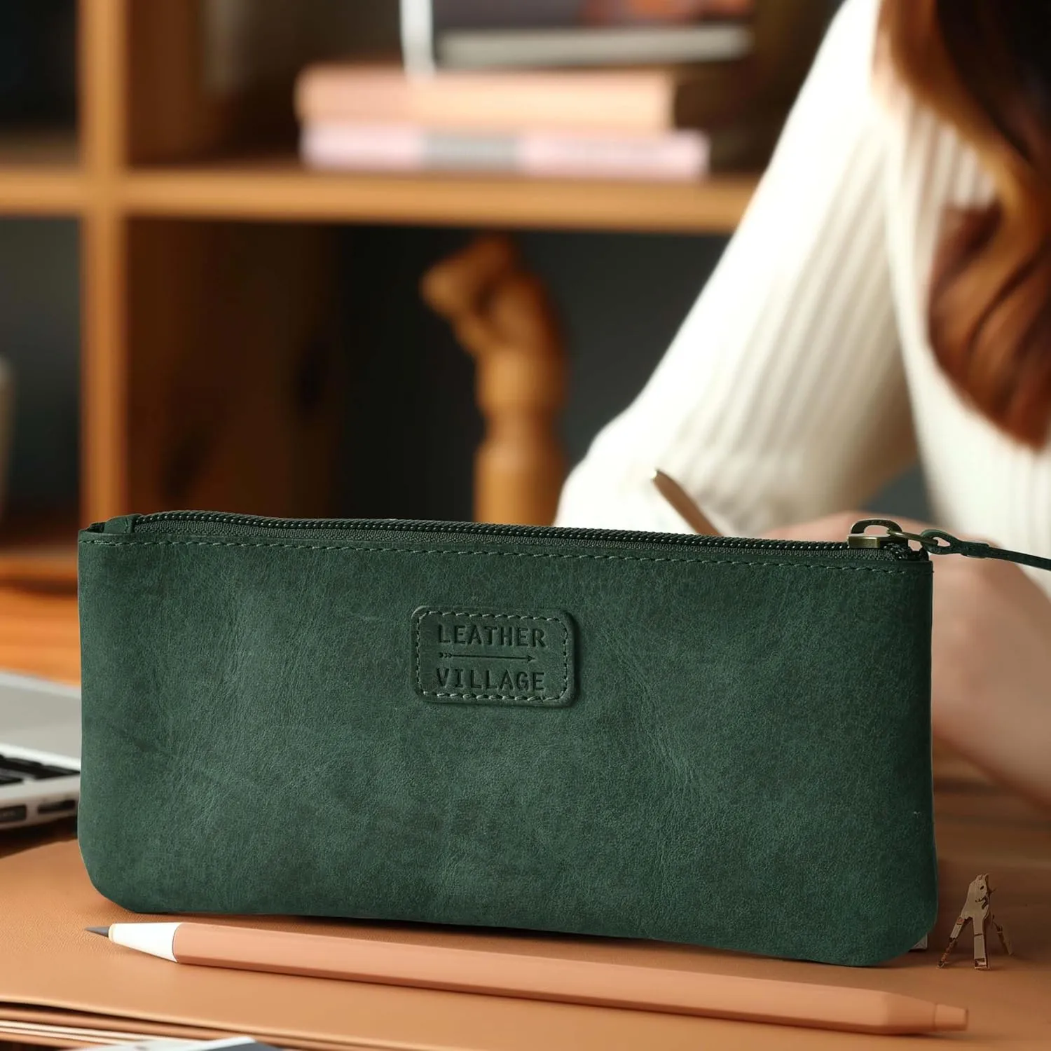 LEATHER VILLAGE Leather Pencil Pouch Pen Case - Turquiose - 8"X4"- Double Pocket - Elegant and Practical Zipper Pouch Holder for Artists, Men, and Women