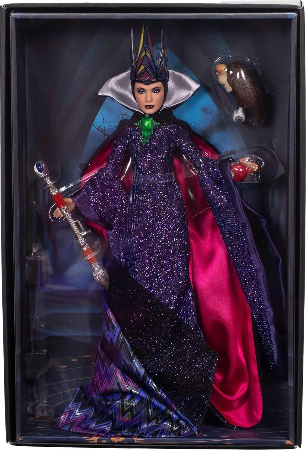 Mattel Disney Collector Evil Queen Collectible Fashion Doll in Signature Clothing Inspired by Disney Snow White Movie, Gifts for Kids & Collectors