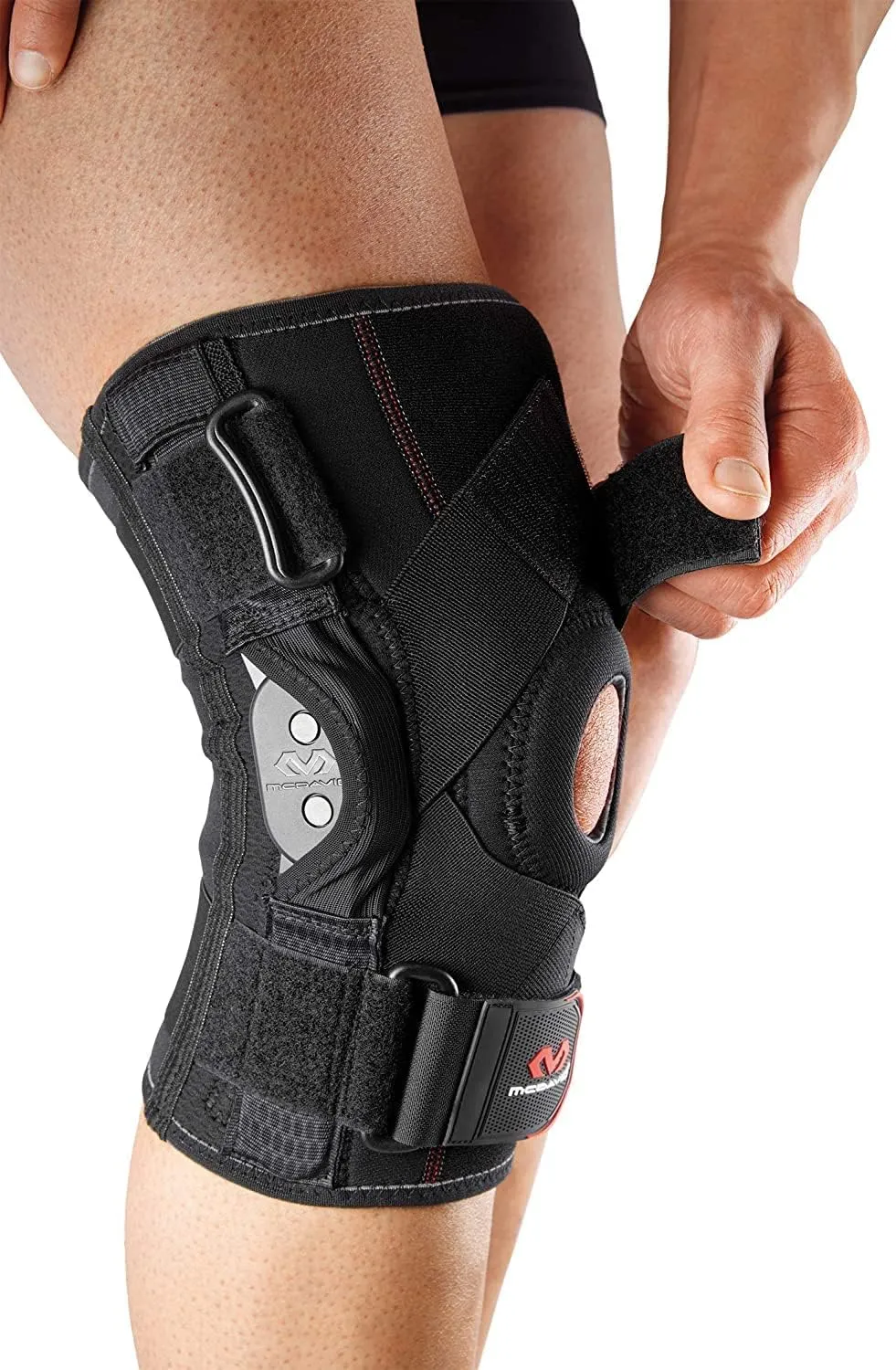 McDavid Hinged Knee Brace for Men and Women, Knee Brace with Side Stabilizers, Knee Compression Sleeves and Stability Straps for ACL, LCL, Arthritis, Tendonitis, MCL, Patella, Left and Right