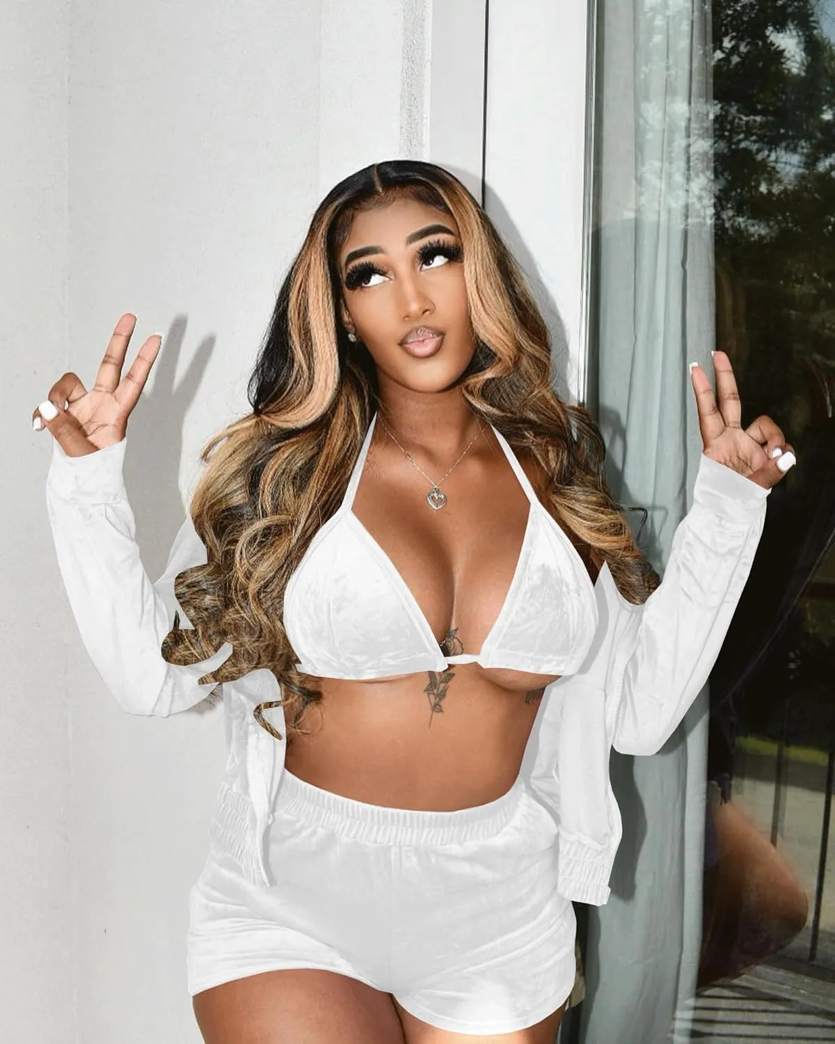MOEENCN Women Sweatsuits Sets 3 Piece Outfits, Velvet Tracksuit Long Sleeve Hooded Zipper Jacket and Velvet Shorts Send Bra