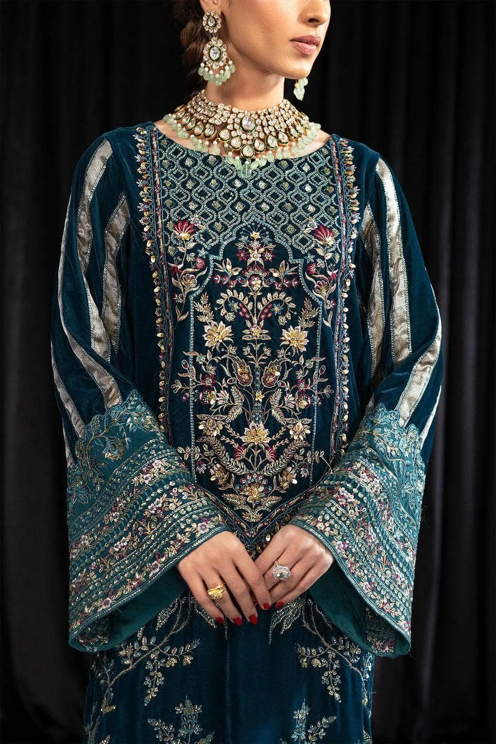 Nureh Maya Velvet/Lehar