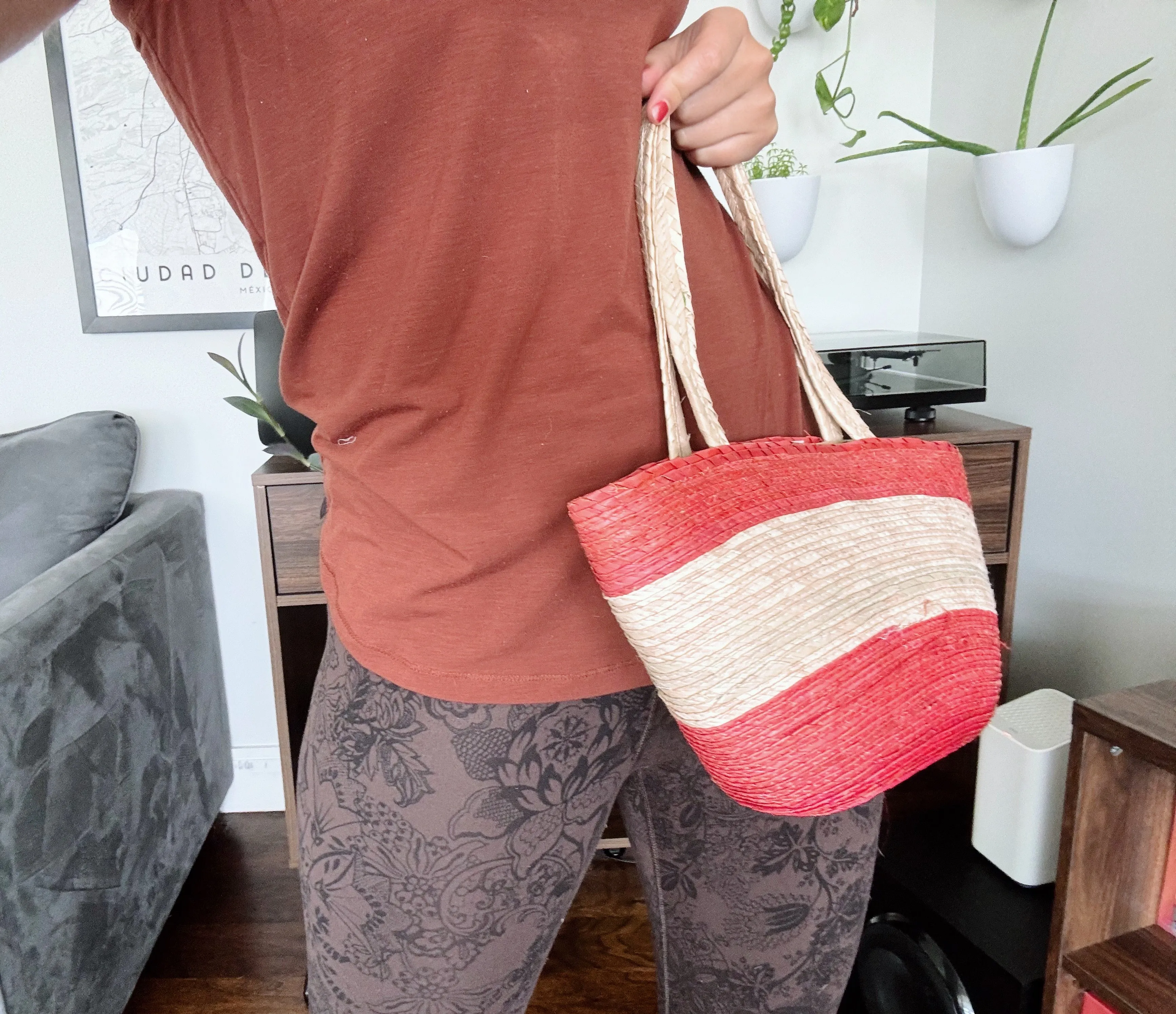 Palm straw purse - red and whit