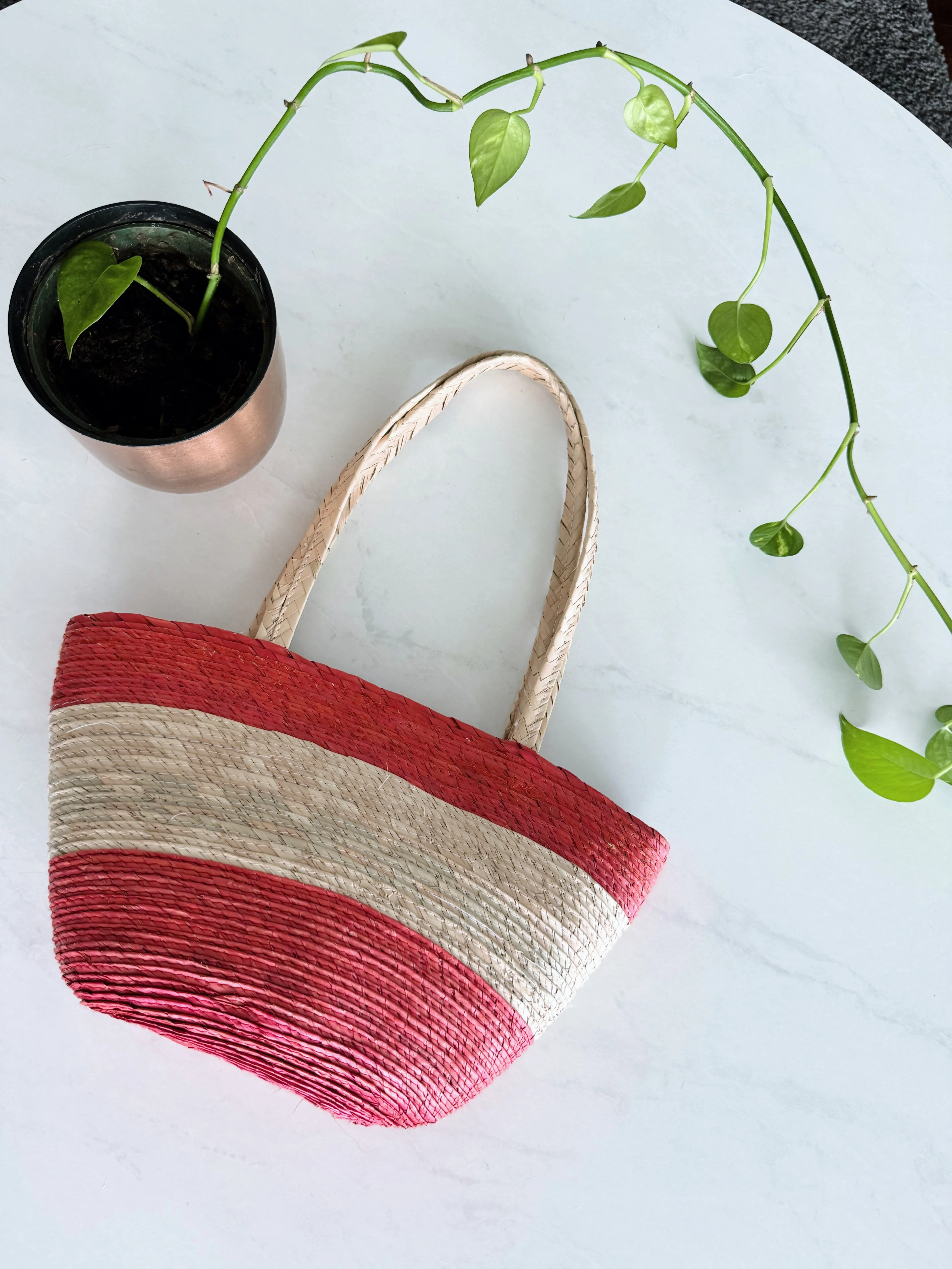Palm straw purse - red and whit