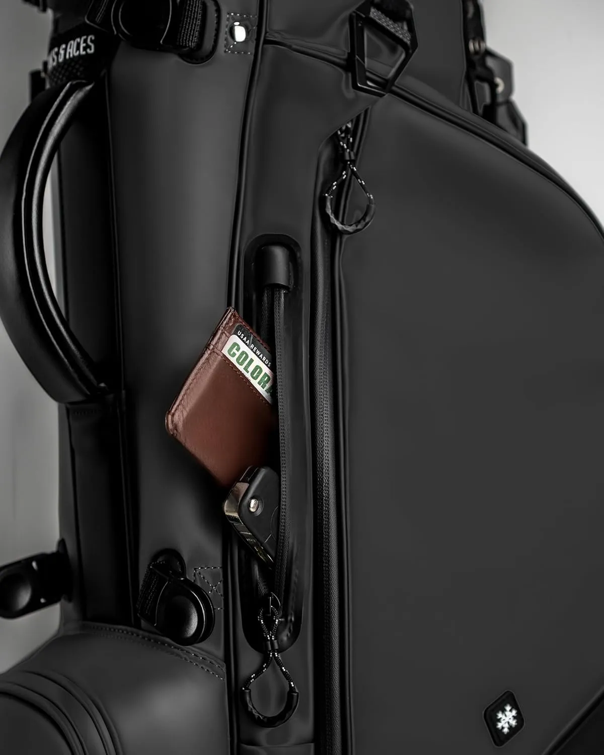 Pins & Aces Player Preferred Golf Bag - Premium Design, Lightweight Golf Bag with Stand - Velvet-Lined 5-Way Club Divider System