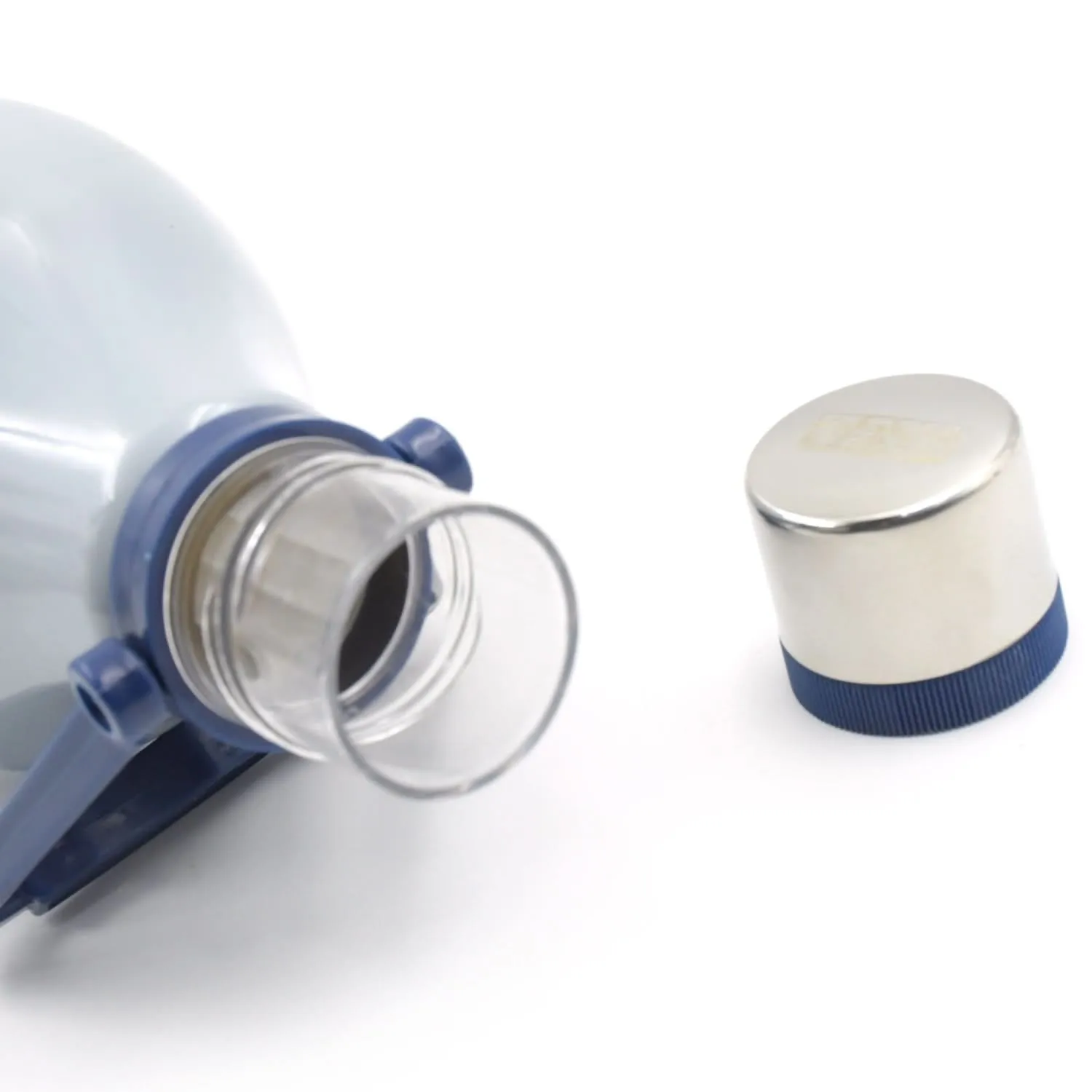 Plastic Sports Insulated Water Bottle with Handle – BPA-Free, Leak-Proof (1500ml & 2200ml)