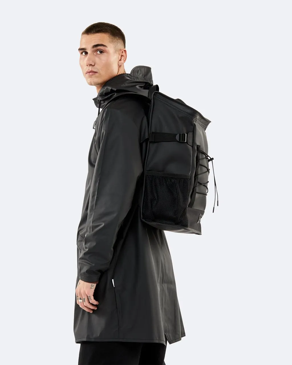 RAINS Mountaineer Bag