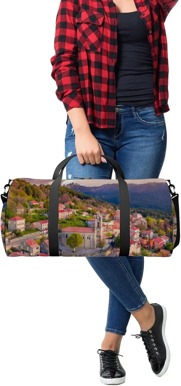 Red Beautiful Scenic Sight Little Town Sports Bag Tote Bag Waterproof Gym Bag with Shoulder Strap Zipper 2 Side Pockets for Men and Women, Travel and Storage Shoulder Bag.