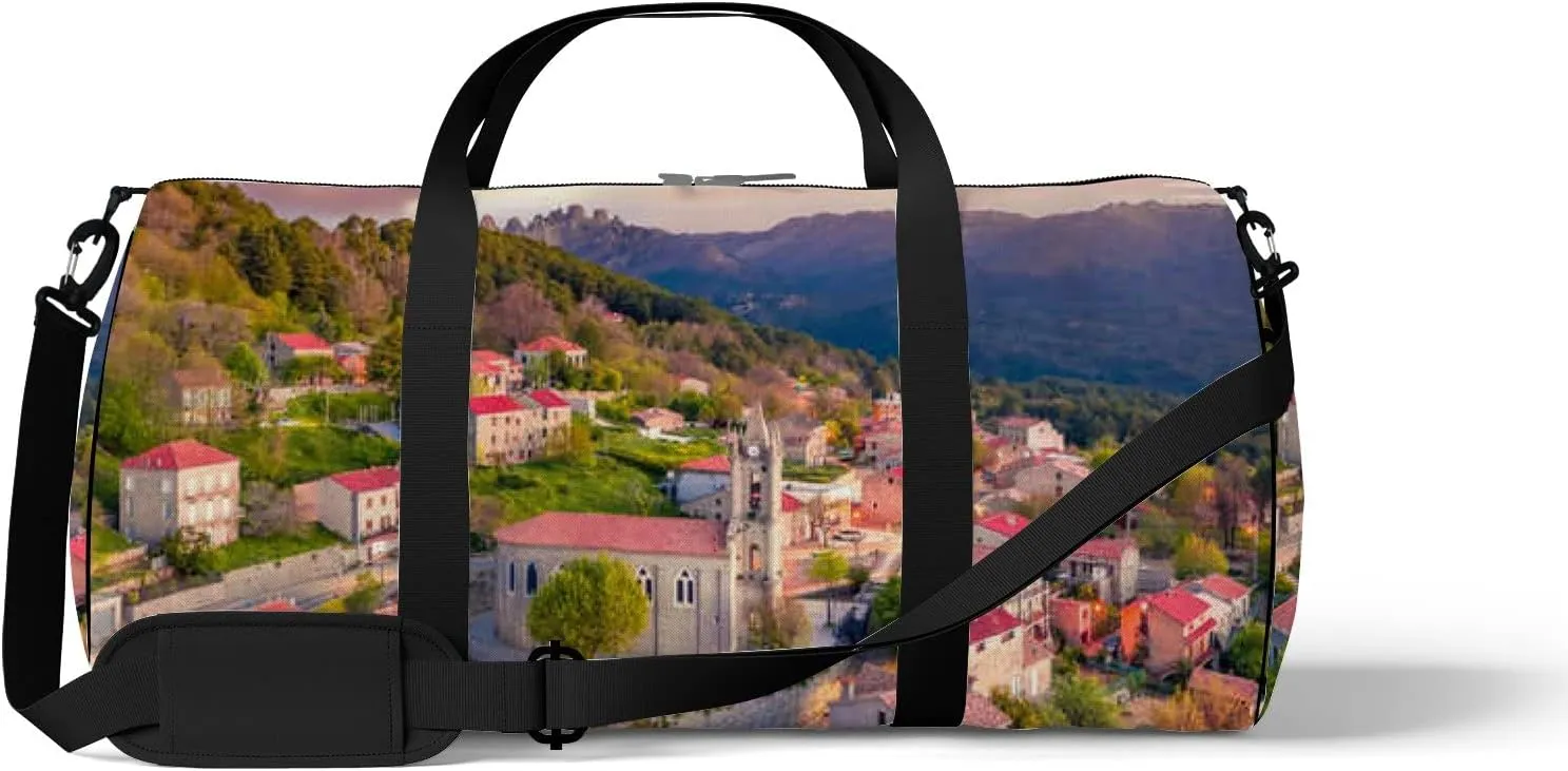 Red Beautiful Scenic Sight Little Town Sports Bag Tote Bag Waterproof Gym Bag with Shoulder Strap Zipper 2 Side Pockets for Men and Women, Travel and Storage Shoulder Bag.