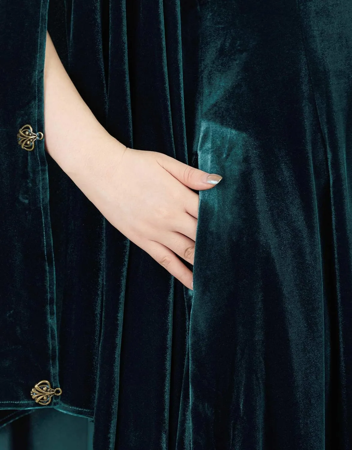 Renaissance Dress Women Retro Velvet Gown Vintage Medieval Costume Historical Celtic Dress with Wide Sleeves