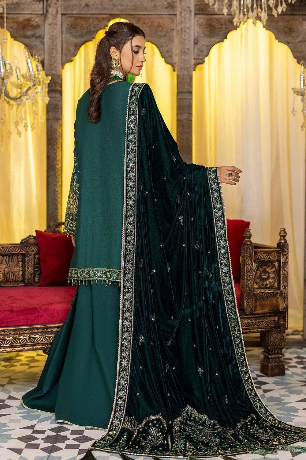 Restocked/Adans Libas Velvet/Nayaab
