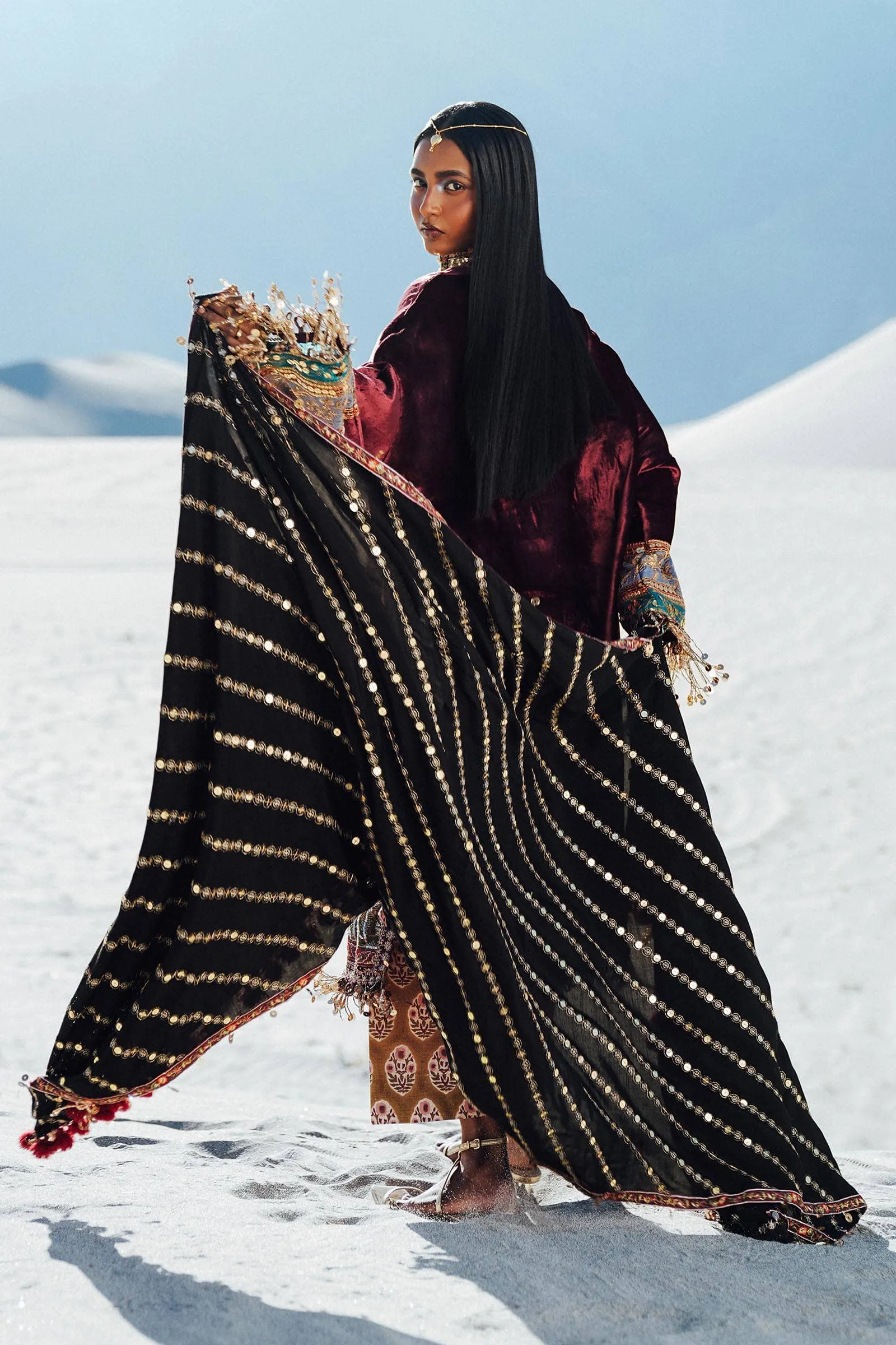 Restocked/Sana Safinaz Shawl Collection/Velvet/02