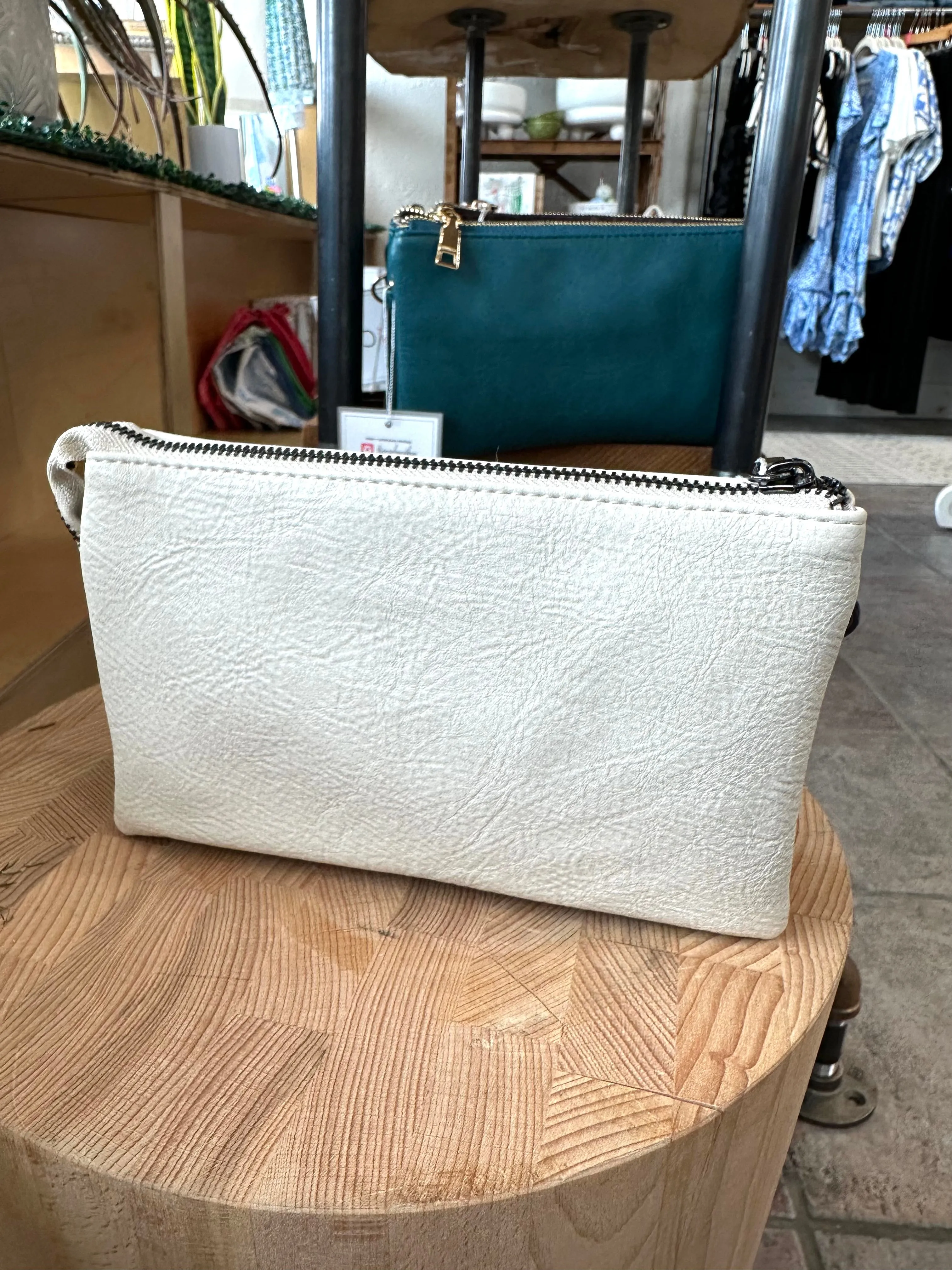 Riley Crossbody/Wristlet Purse