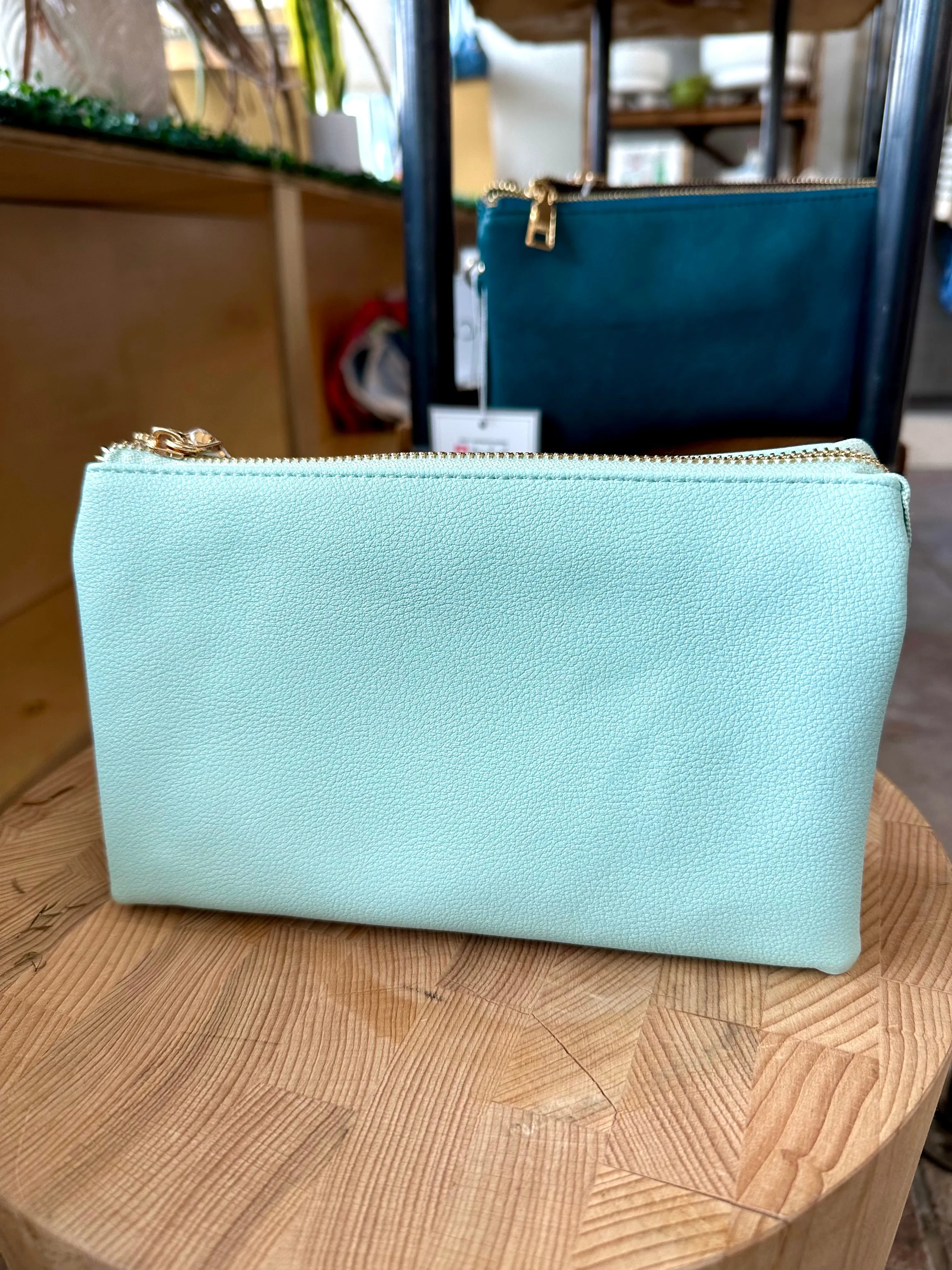 Riley Crossbody/Wristlet Purse