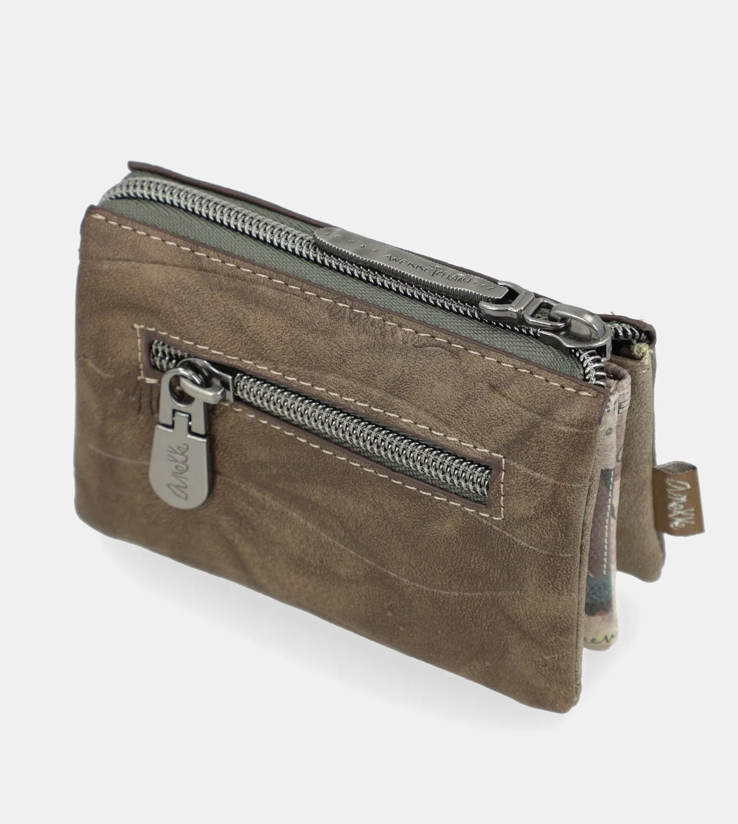 Rune triple purse