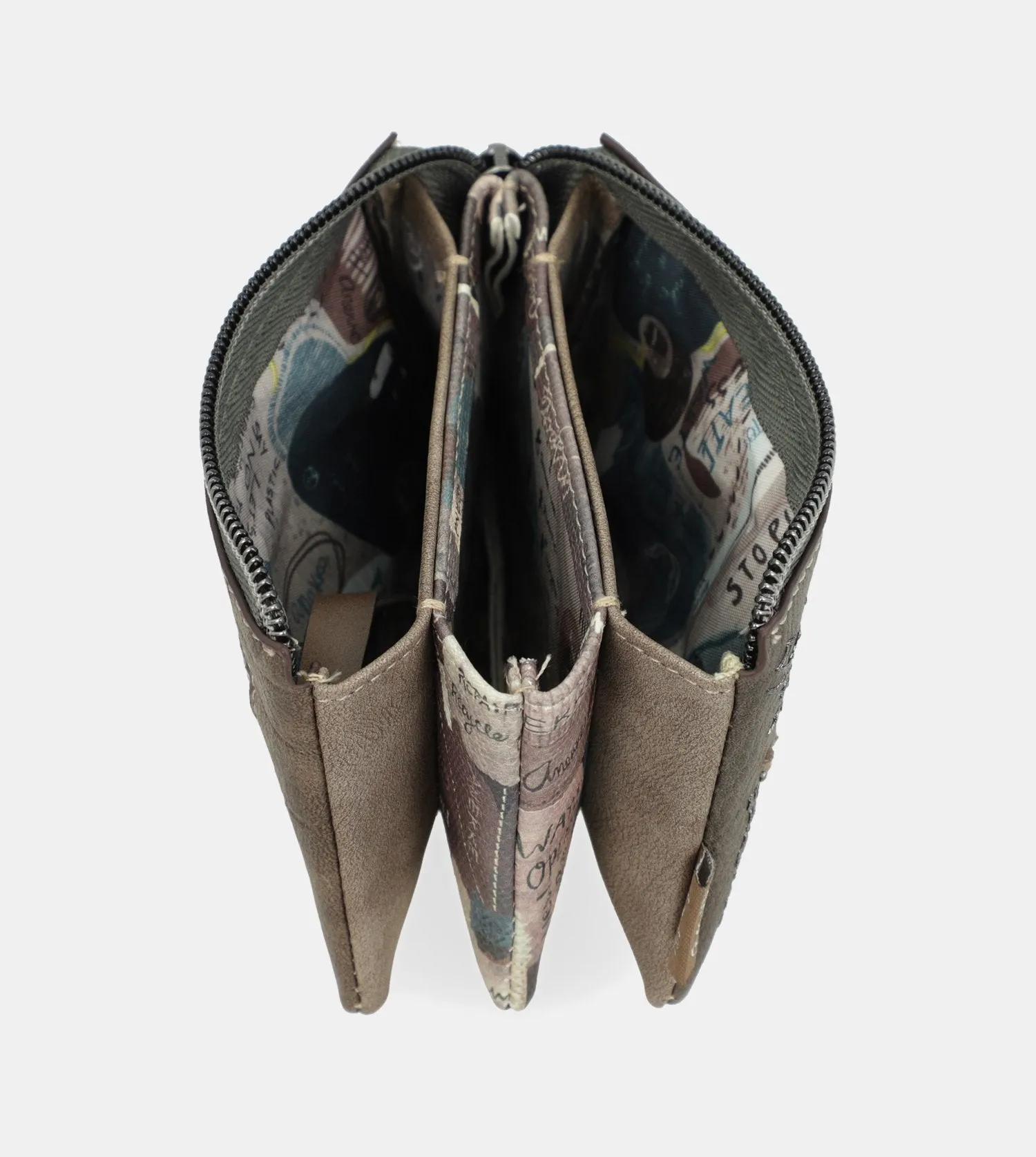 Rune triple purse