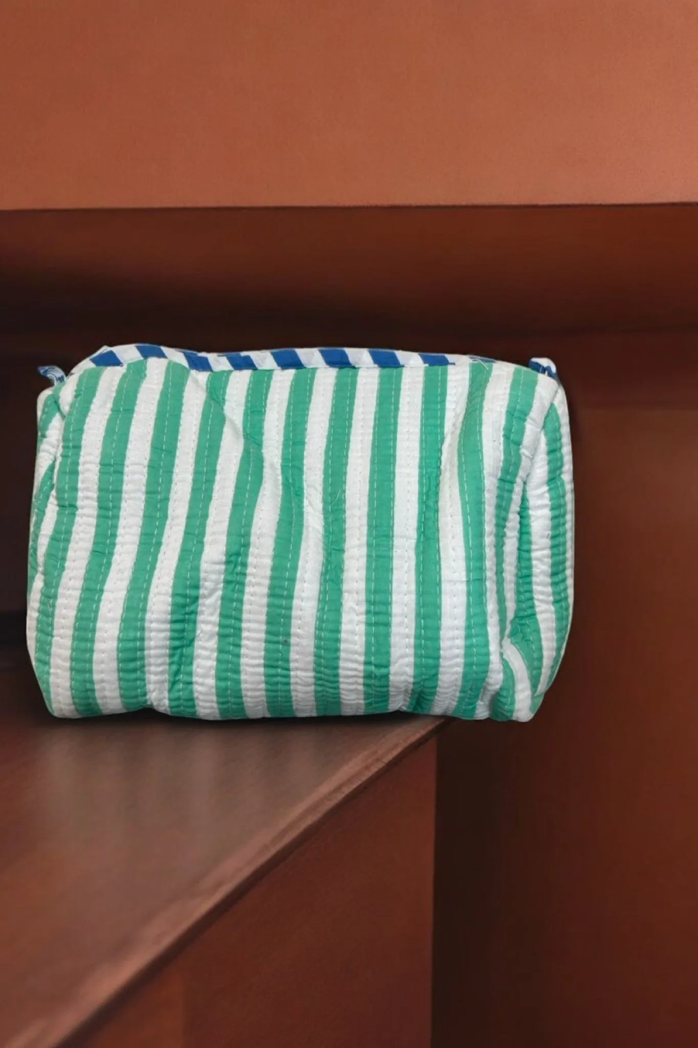 Set of 3 Travel Toiletry Pouches Green Stripes