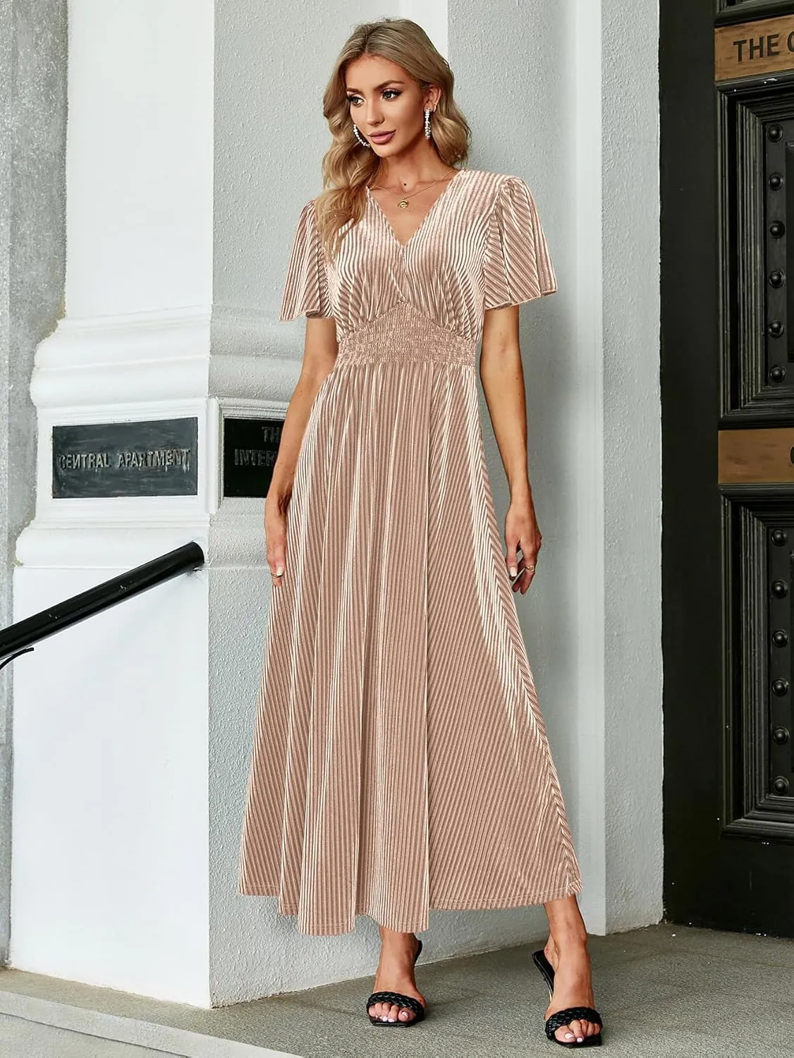Simplee Women’s V Neck Velvet Maxi Dress Short Sleeve Empire Waist Long Formal Dress for Wedding Guest