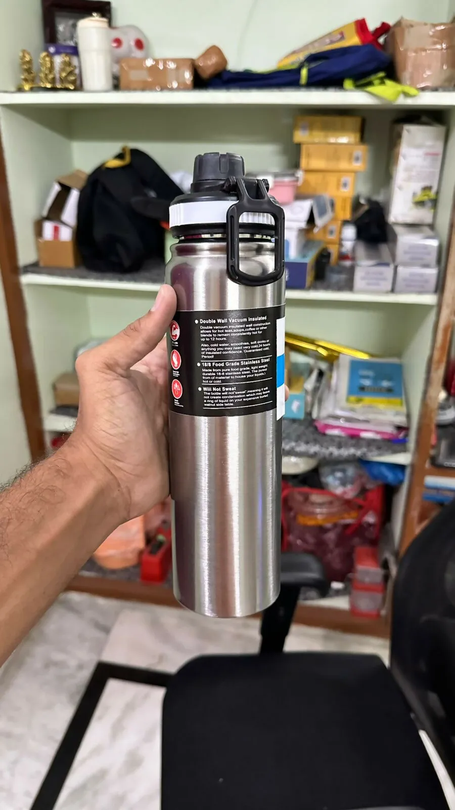 SLATOINDIA Double Lining Stainless Steel Leakproof Vacuum Insulated Bottle (Random Colors)