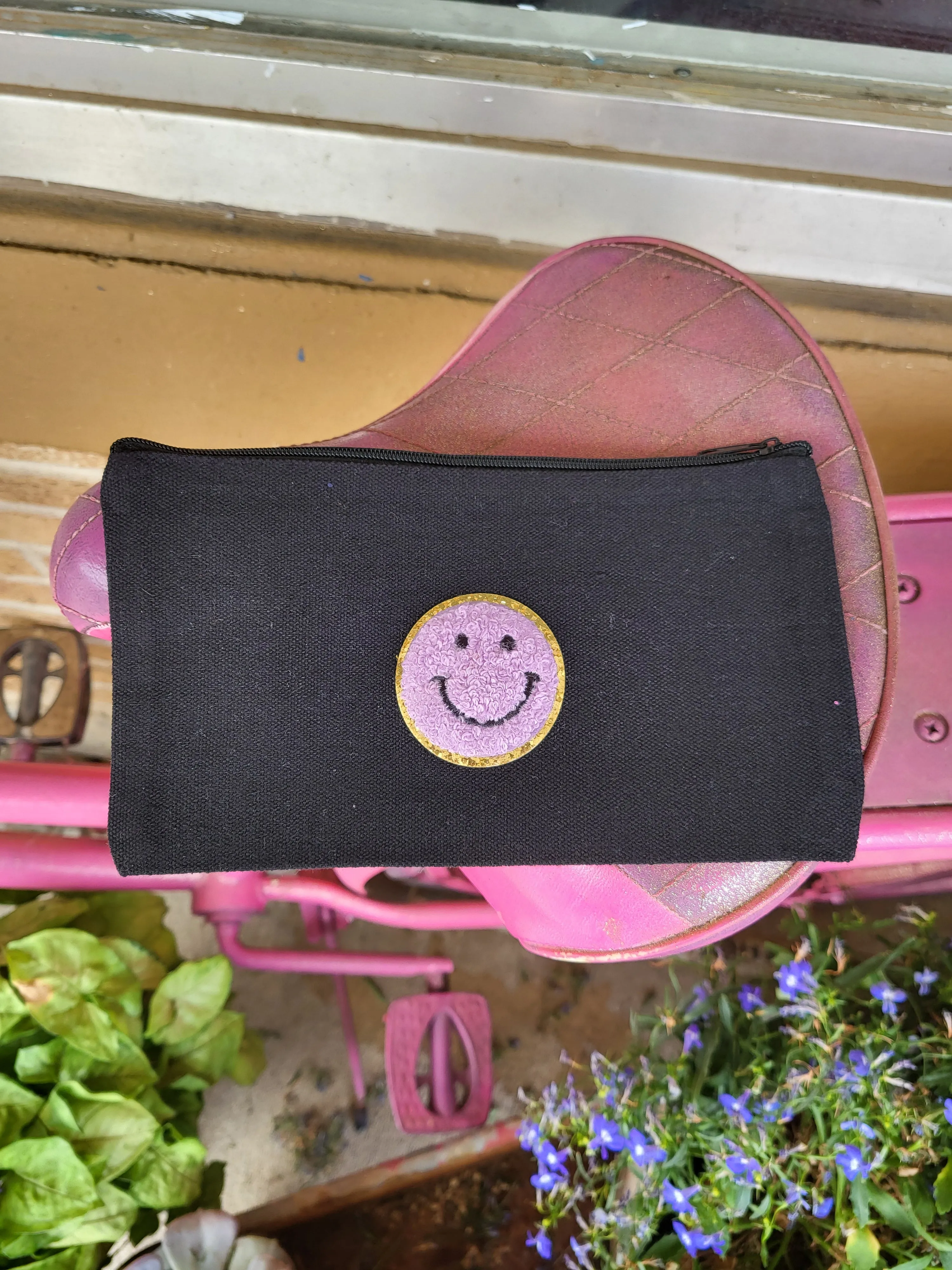 Smiley Zipper Pouch, Small