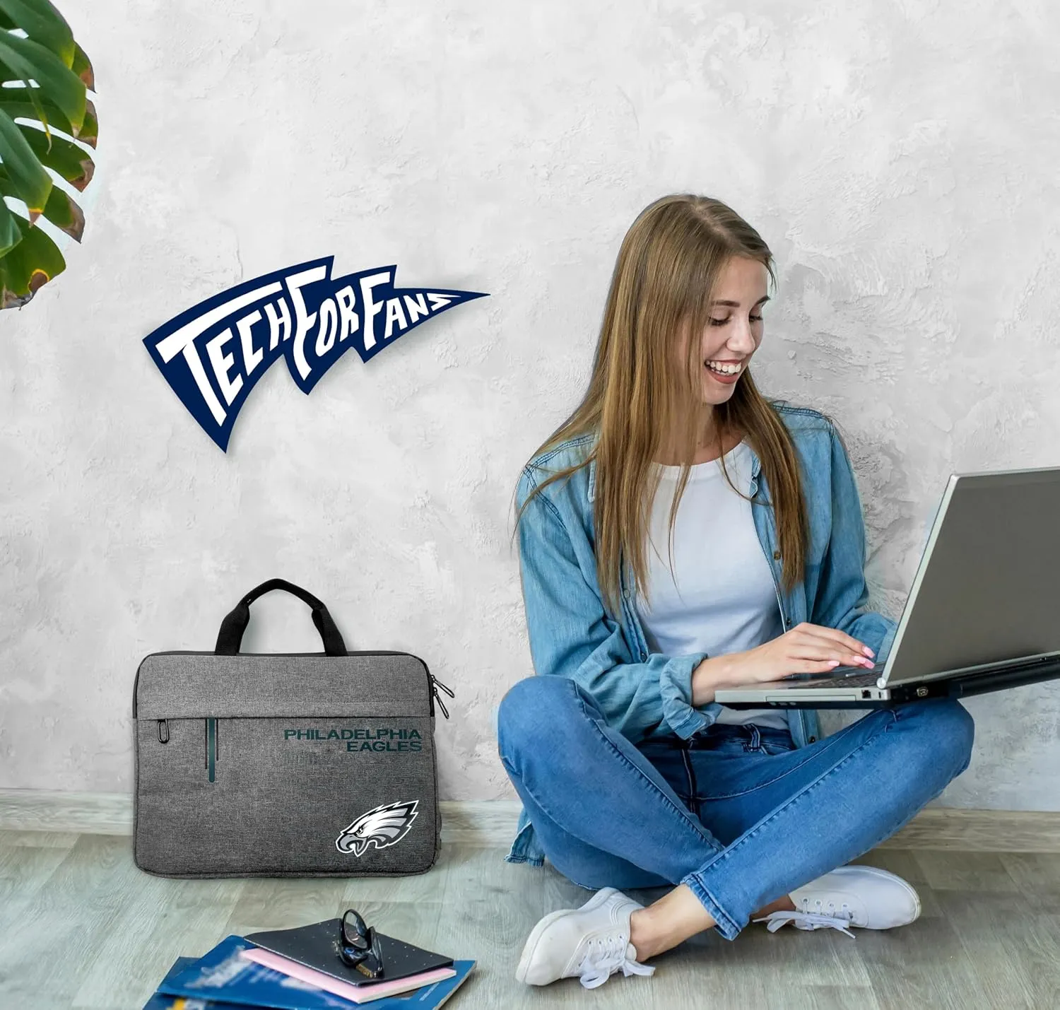 SOAR NFL 13 Inch Laptop Sleeve