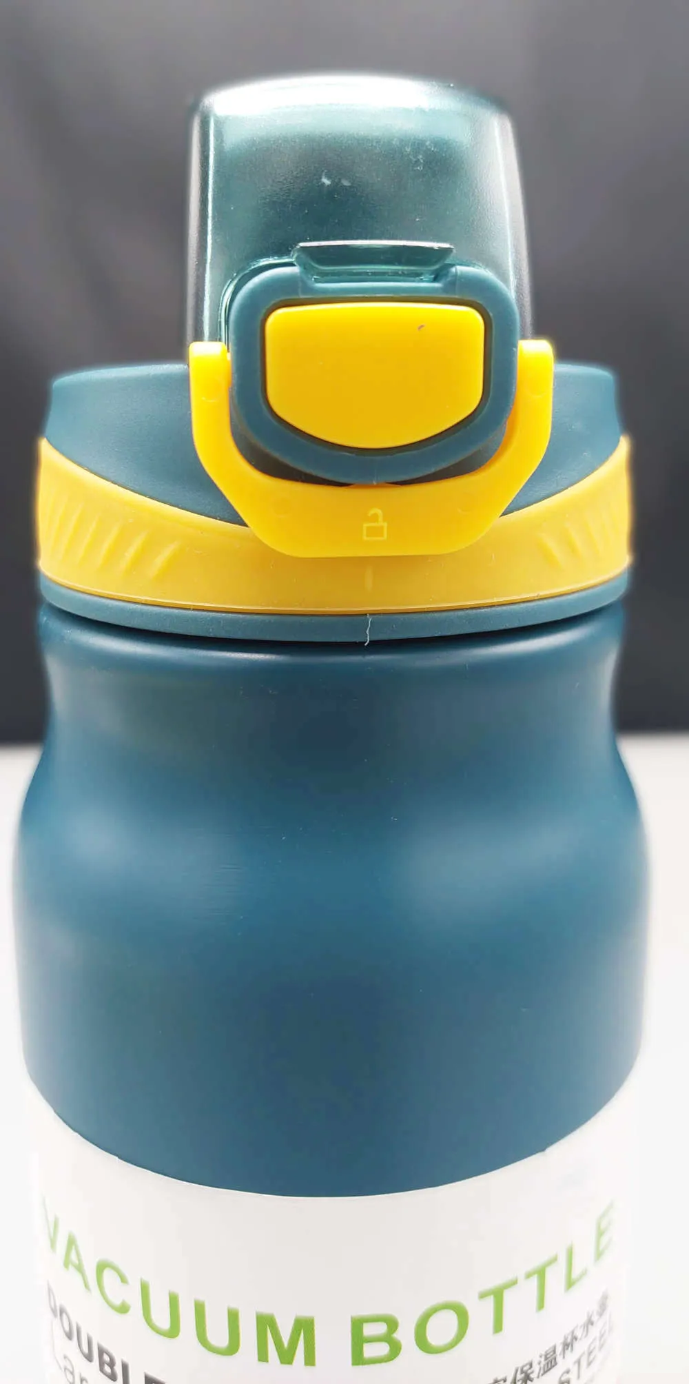 Sport Thermal Water Bottle, Portable High Capacity Double Wall Stainless Steel Vacuum Insulated Beverage Container For Outdoor Hot And Cold Resistant