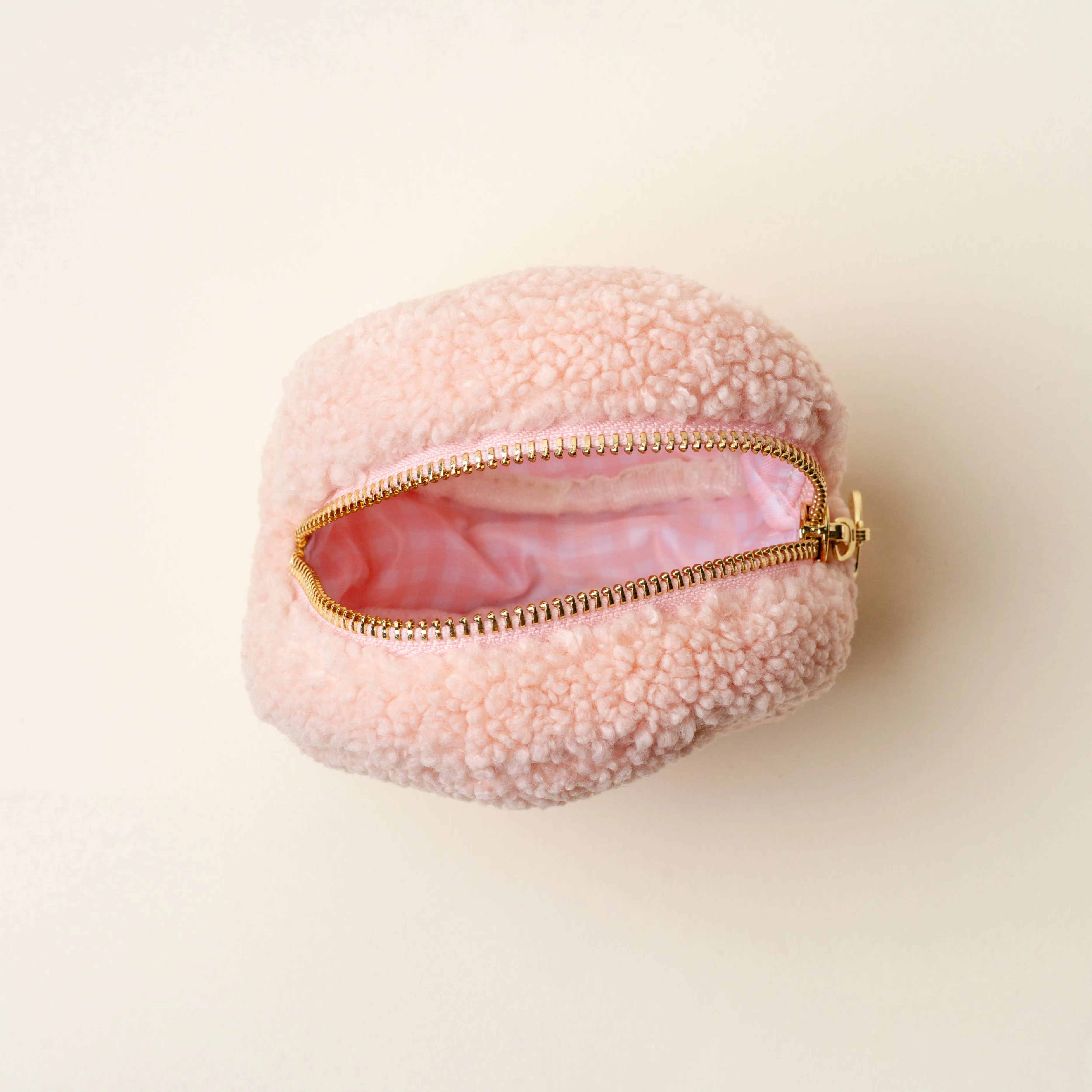 Teddy Pouch-Circle Strawberries
