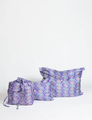 TRAVEL SET