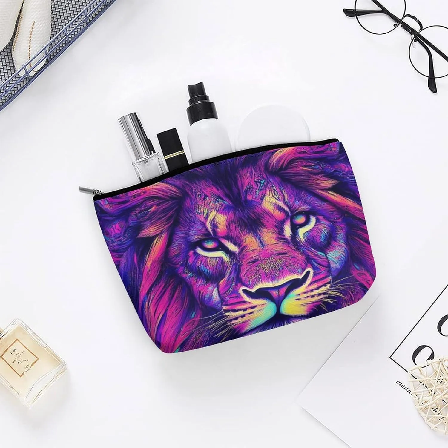 Womens Makeup Organizer Pouch, Aesthetic Cosmetic Bag Portable Zipper Toiletry Purse Colorful Lion Galaxy Art Makeup Bag Travel Accessories